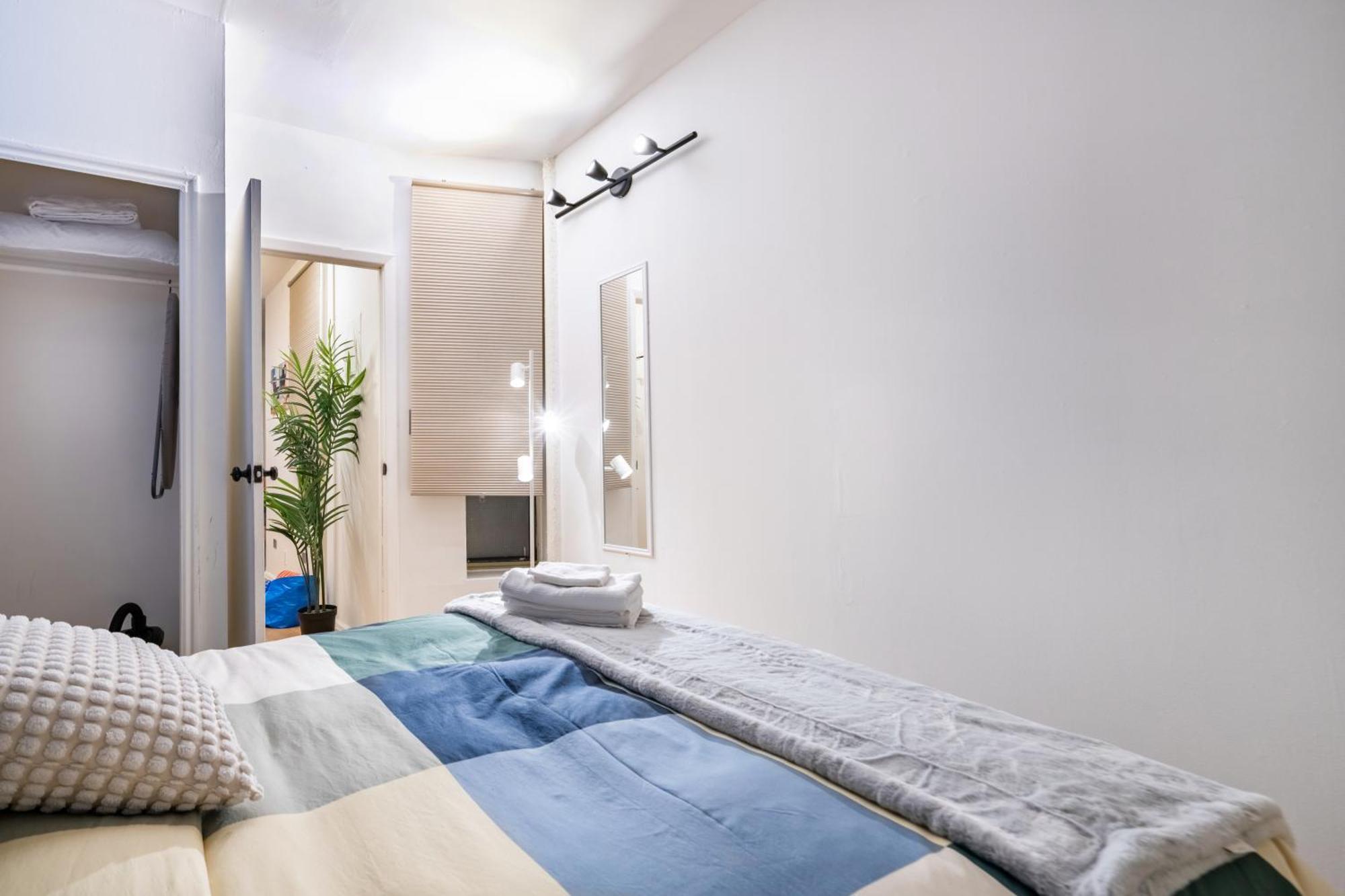2 Bedroom Paradise In Hells Kitchen Manhattan Nova York